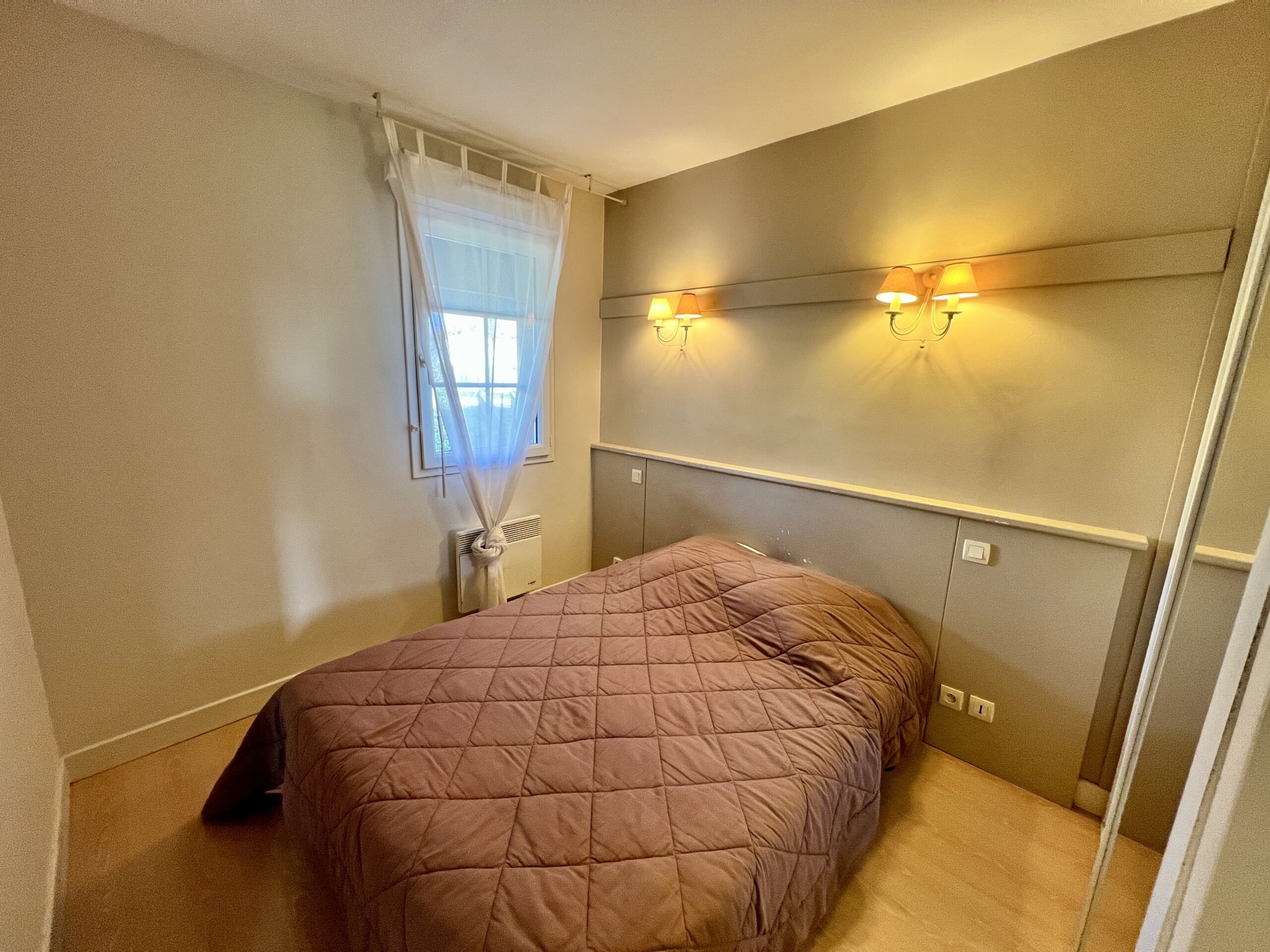 Chambre Parentale Appartement Pour 4 Personnes En Location à Biarritz