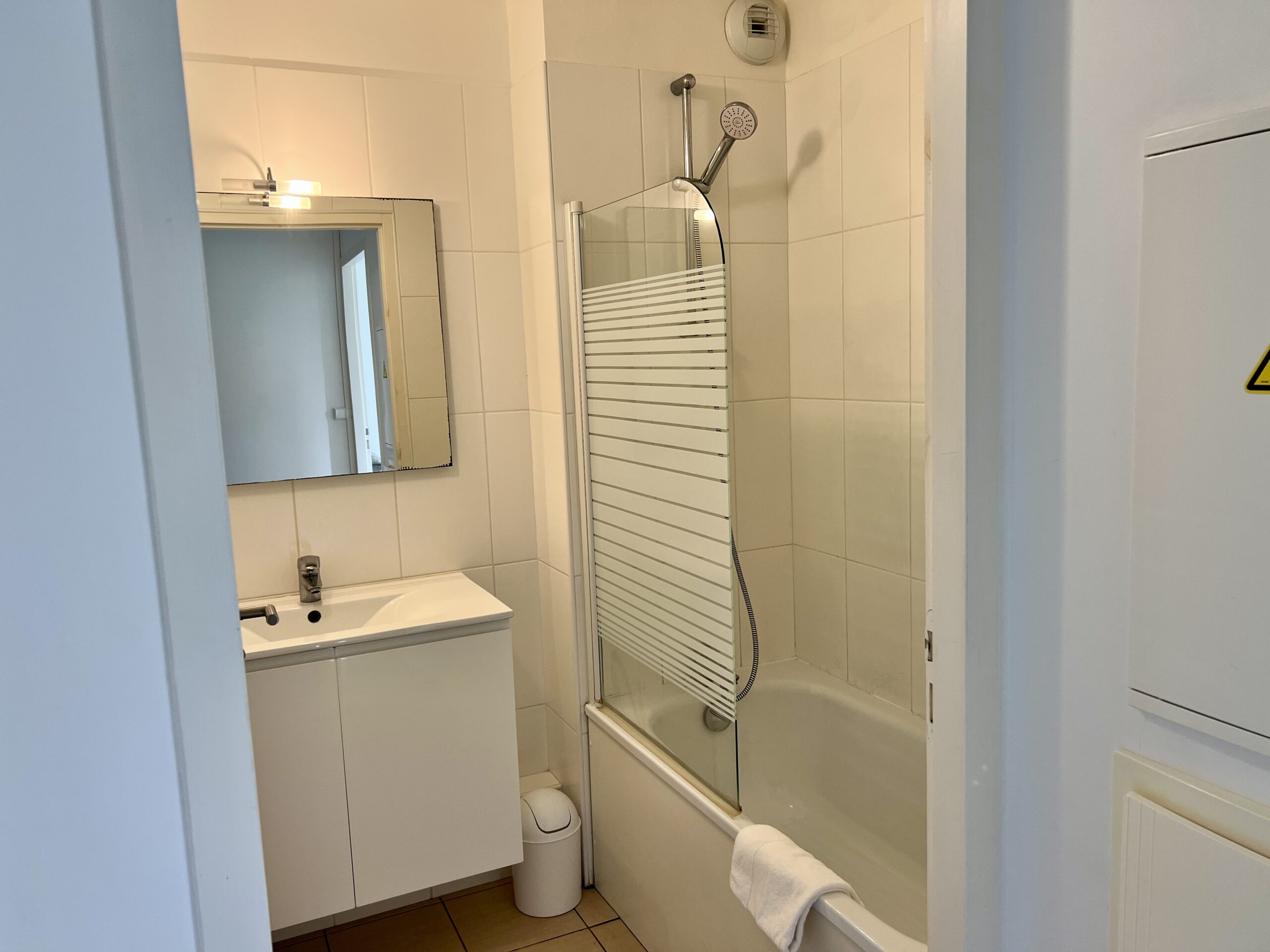 Salle De Bain Florès Appartement En Location à Biarritz Pour 2 Personnes